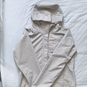 THE NORTH FACE RAIN JACKET